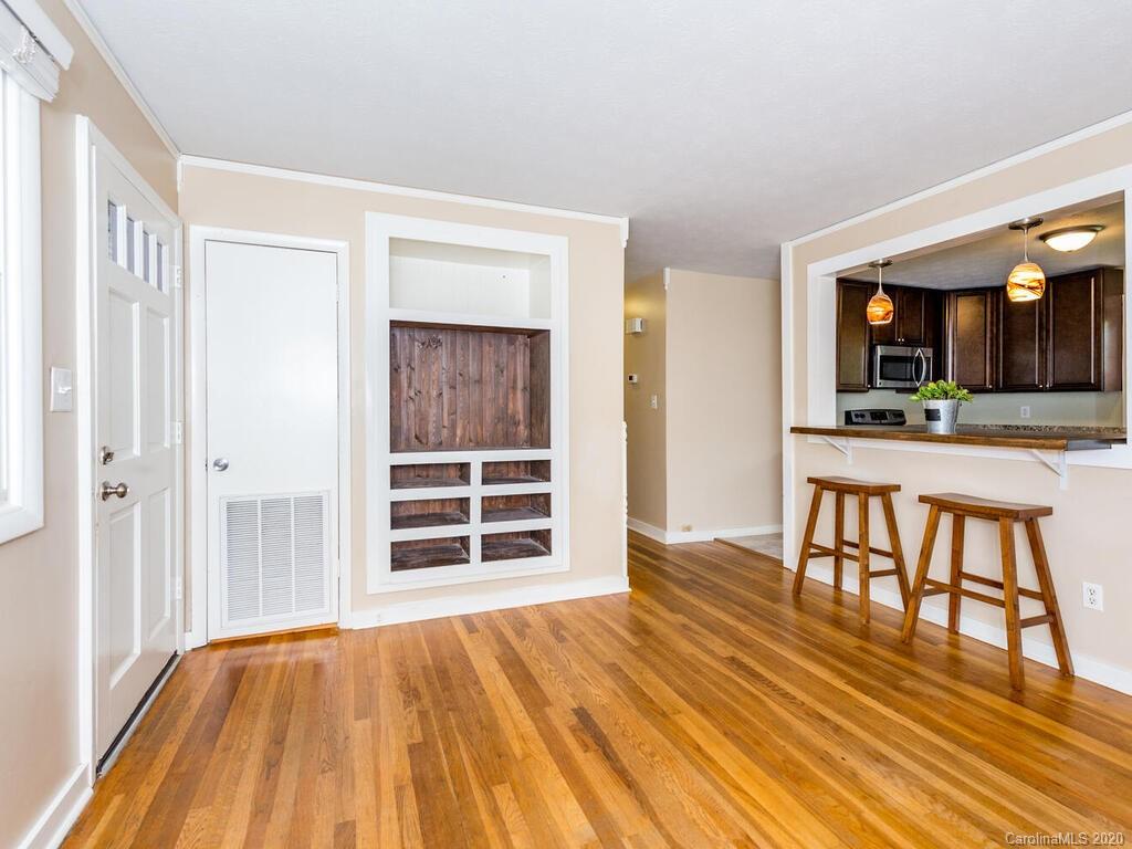 22 Adams Street Asheville NC 28801