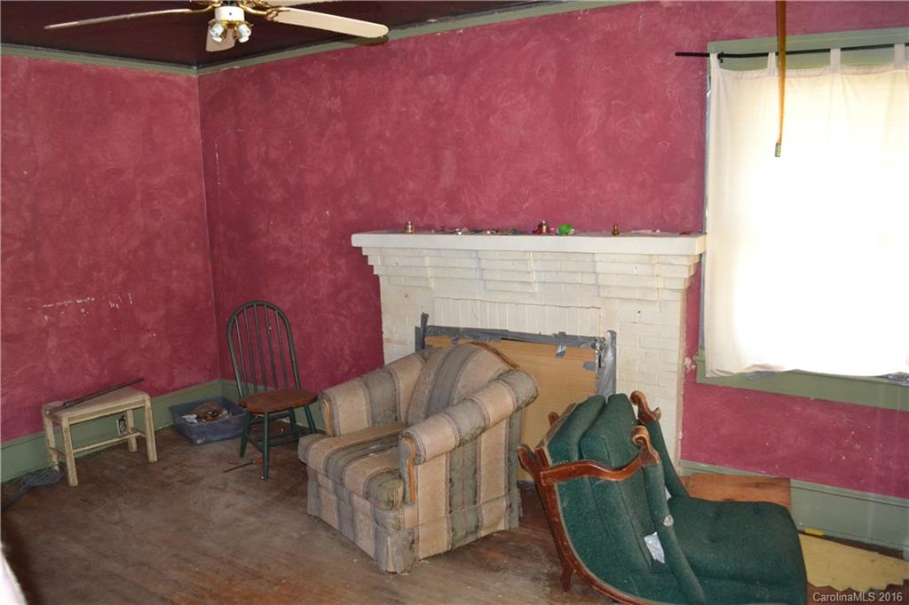 60 Coleman Avenue Asheville NC 28801