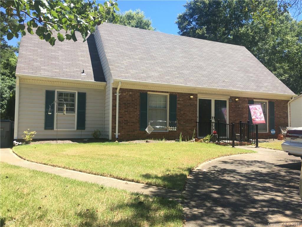 1119 Smoke House Drive Charlotte NC 28270