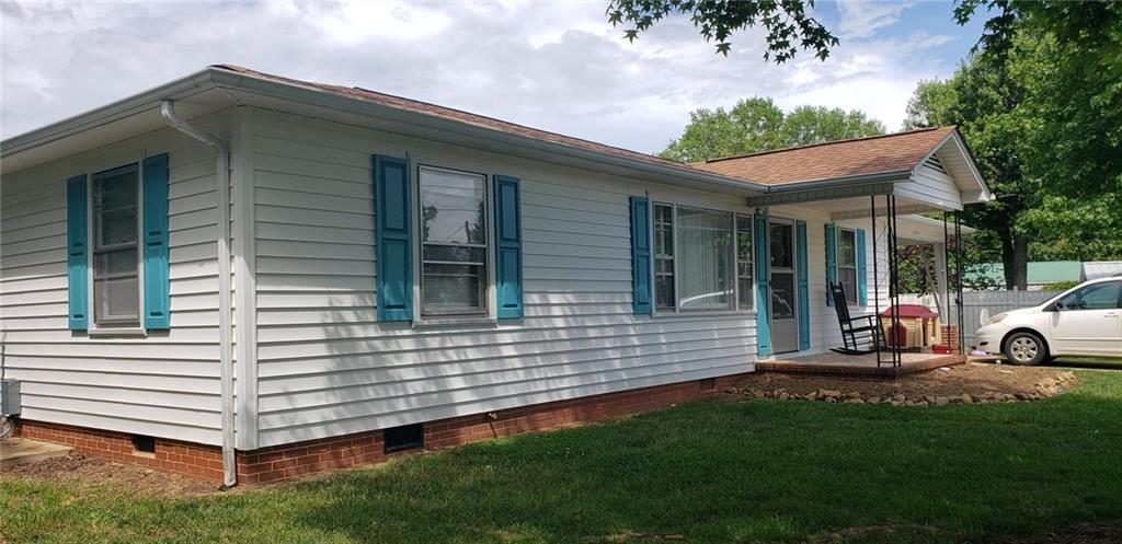 2338 15th Avenue SW Hickory NC 28602