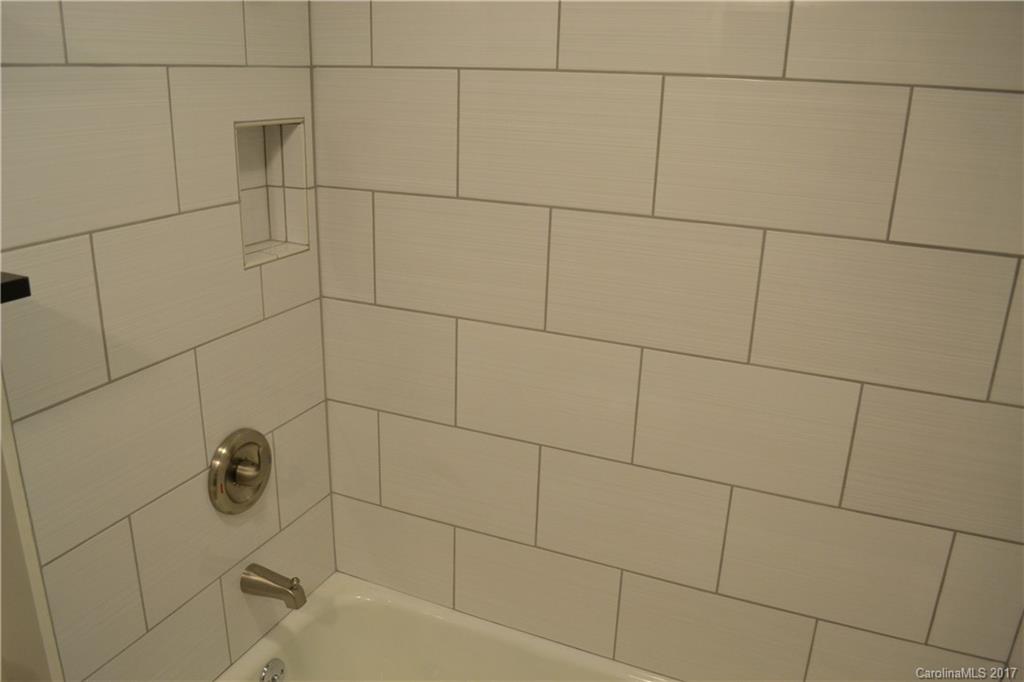 12 Laurel Avenue Asheville NC 28804