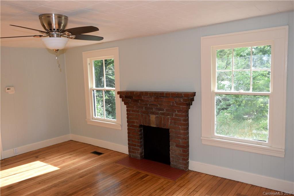 12 Laurel Avenue Asheville NC 28804