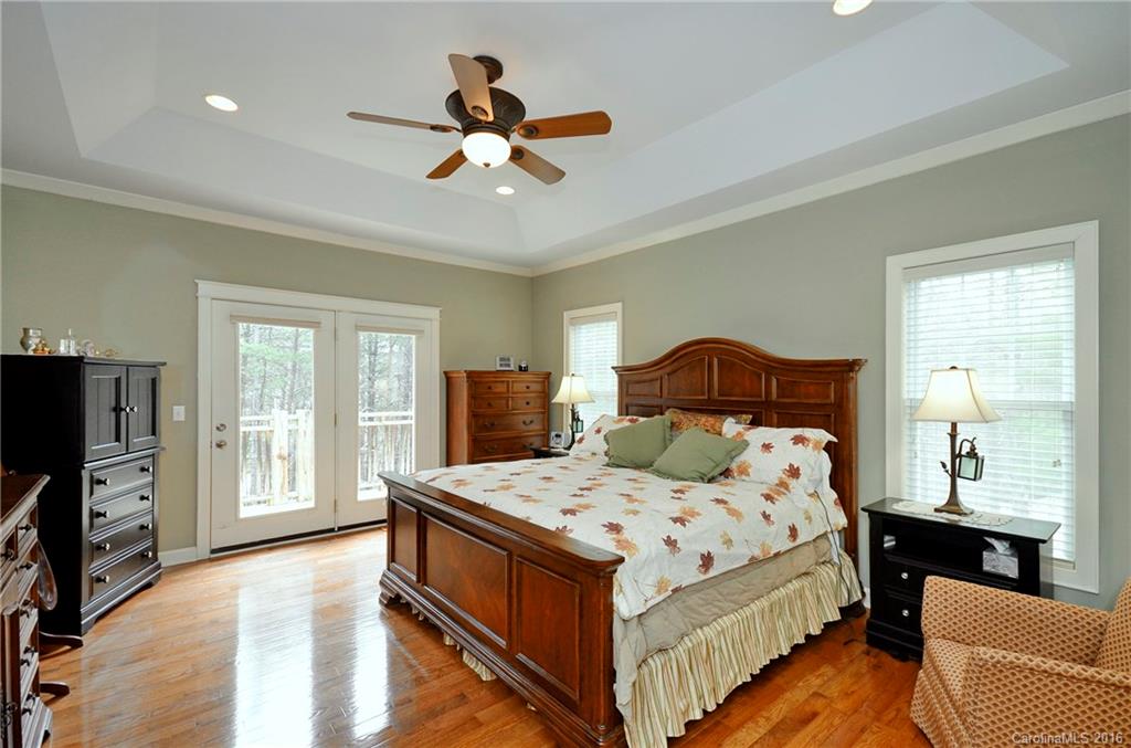 59 Rustling Oaks Lane Asheville NC 28805
