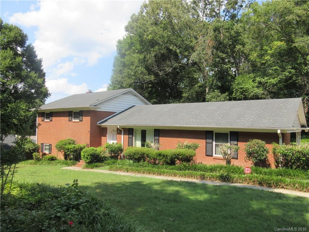 211 Kingsway Circle Charlotte NC 28214