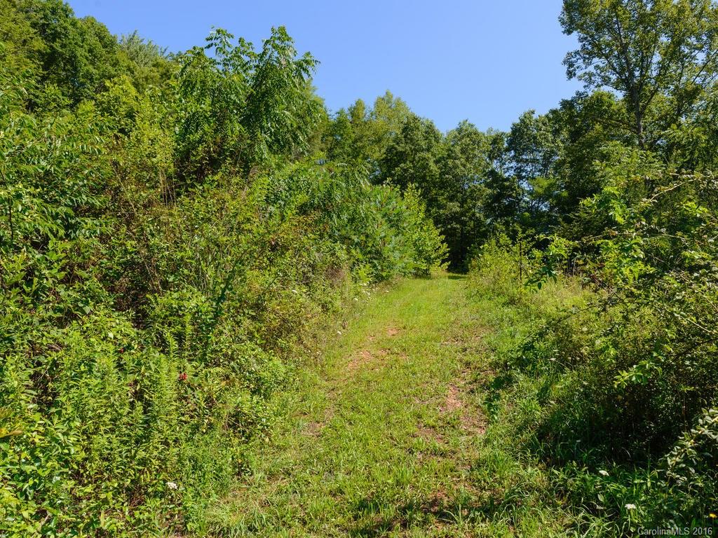 86 Davis Chapel Road Candler NC 28715