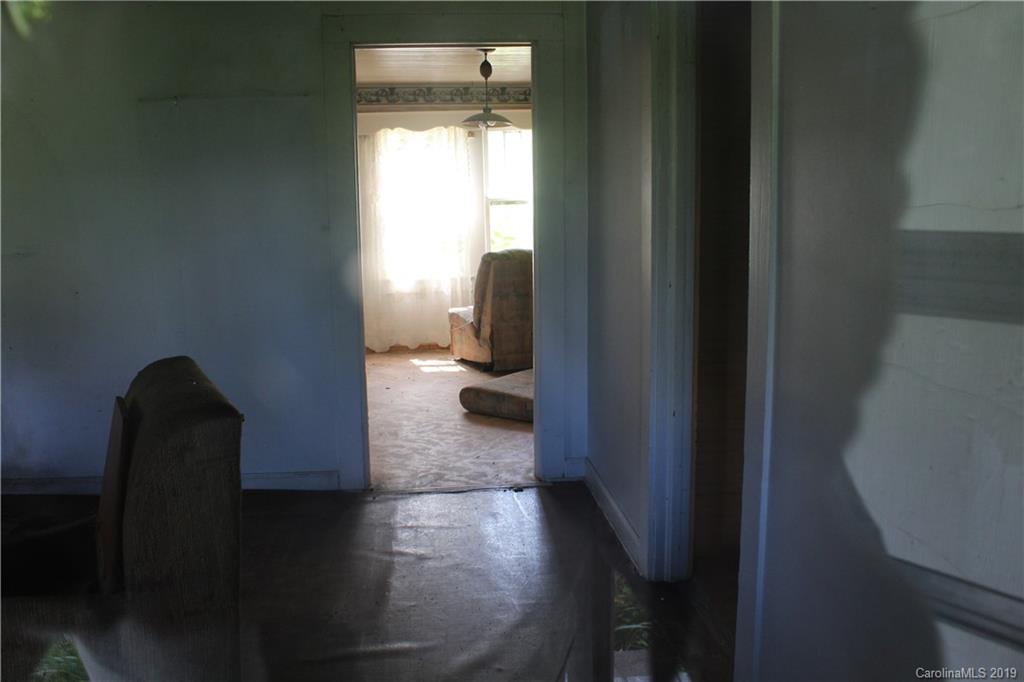 844 Revere Road Marshall NC 28753