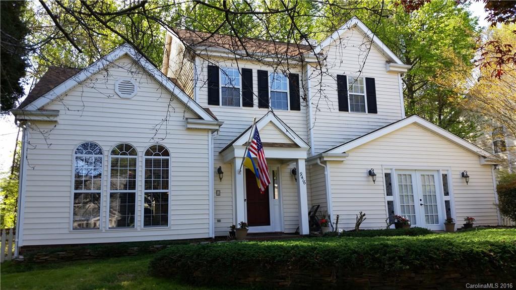 9416 Lake Spring Avenue Charlotte NC 28216
