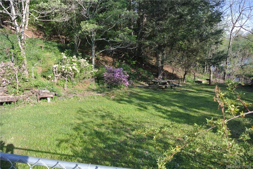 26 Mckinnish Cove Road Asheville NC 28806