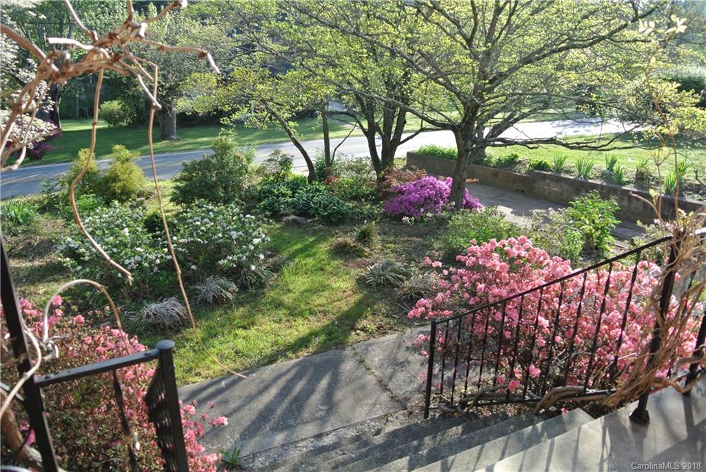 26 Mckinnish Cove Road Asheville NC 28806