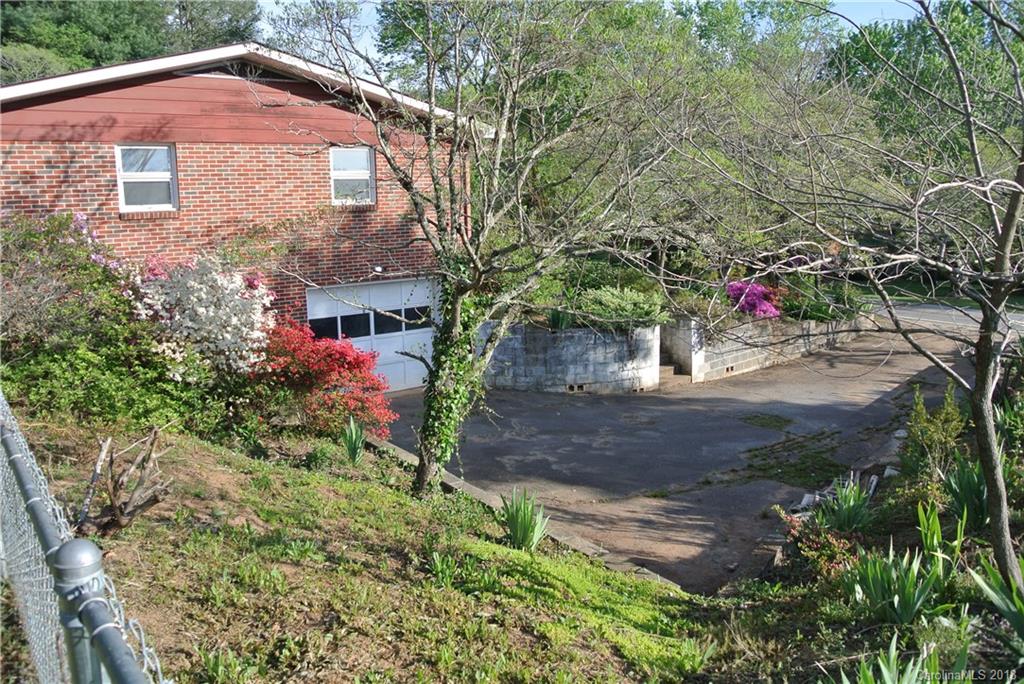 26 Mckinnish Cove Road Asheville NC 28806