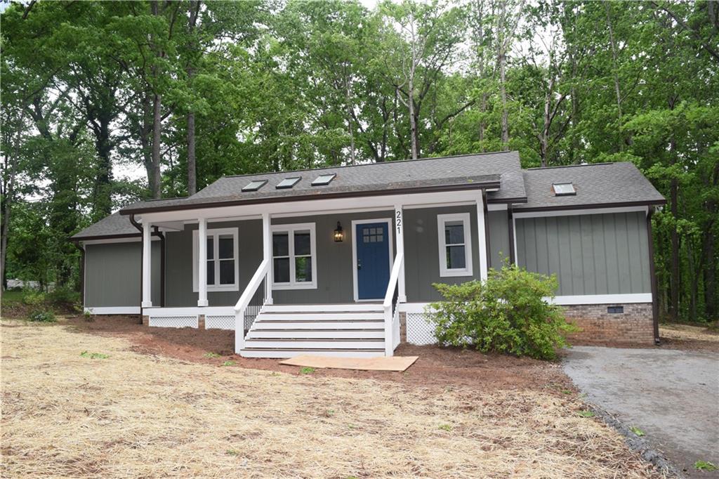 221 5th Street Ne Conover NC 28613