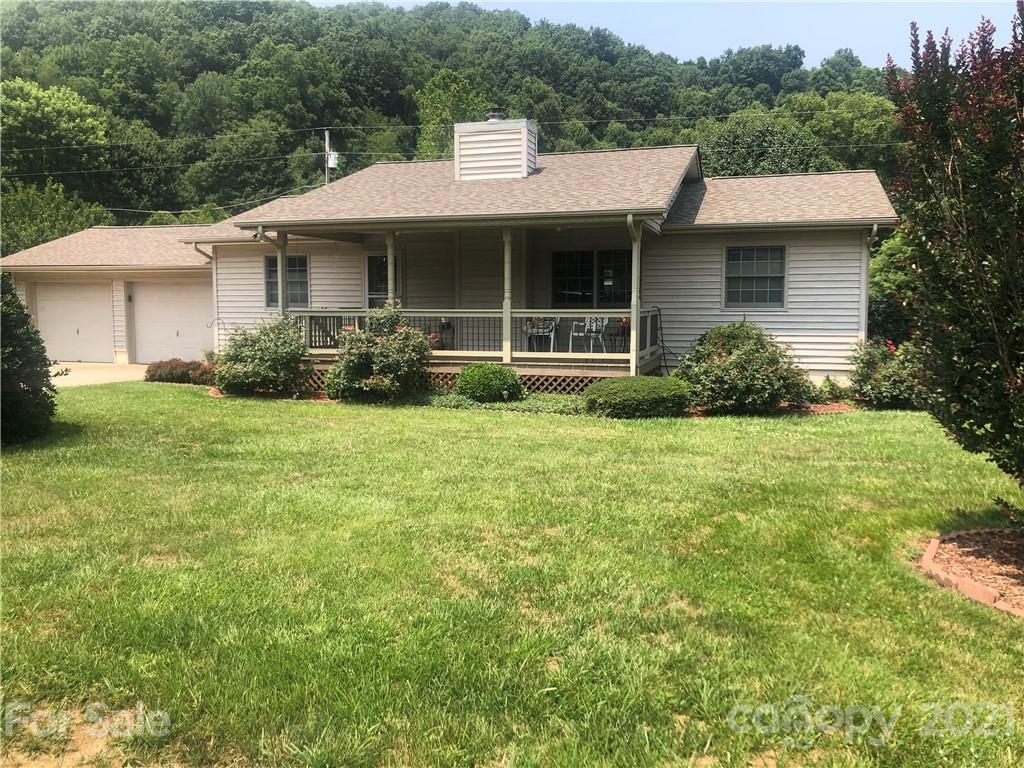 52 Sunflower Lane Waynesville NC 28785
