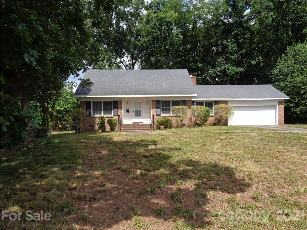 4323 Maypole Court Charlotte NC 28205
