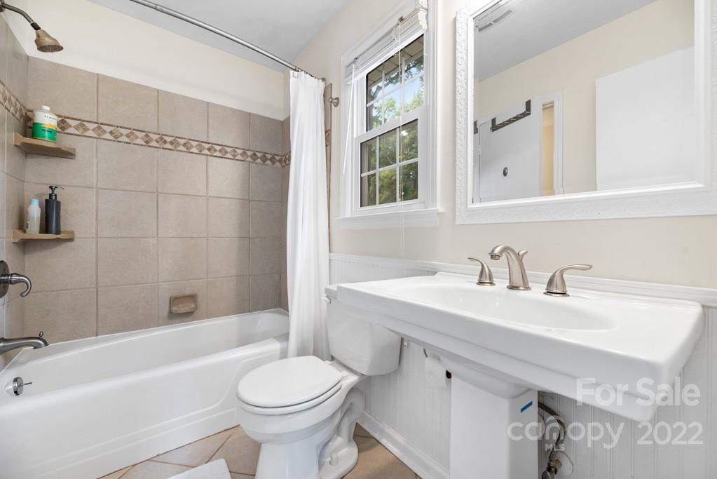 3920 Pemberton Drive Charlotte NC 28210