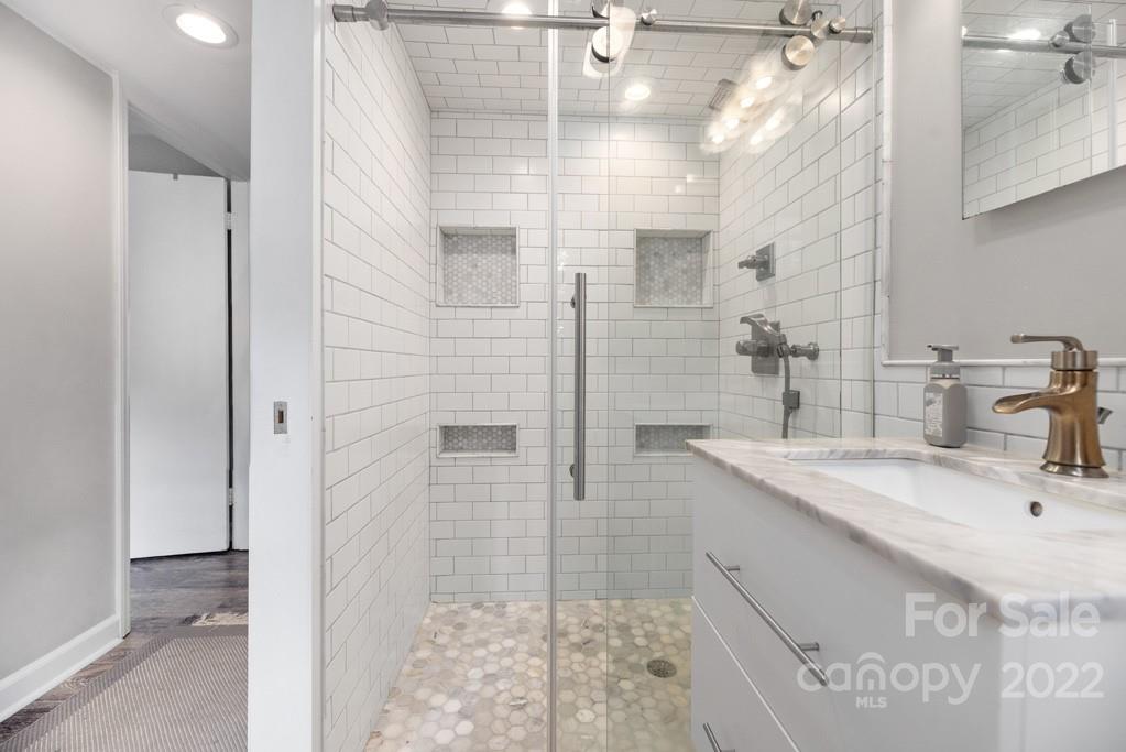 3920 Pemberton Drive Charlotte NC 28210