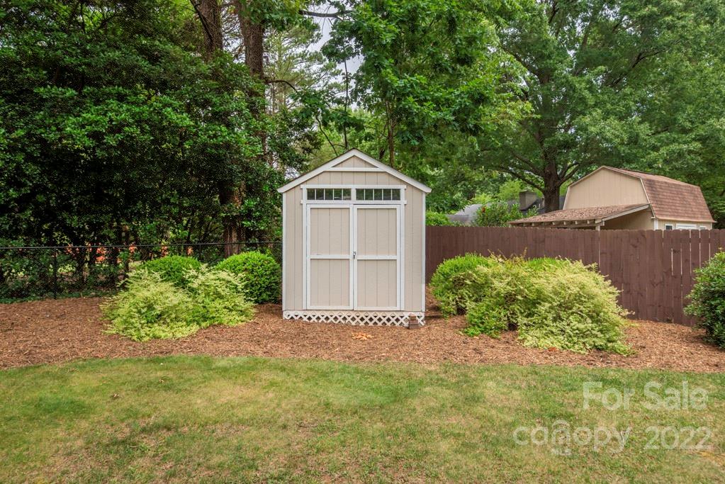 3920 Pemberton Drive Charlotte NC 28210
