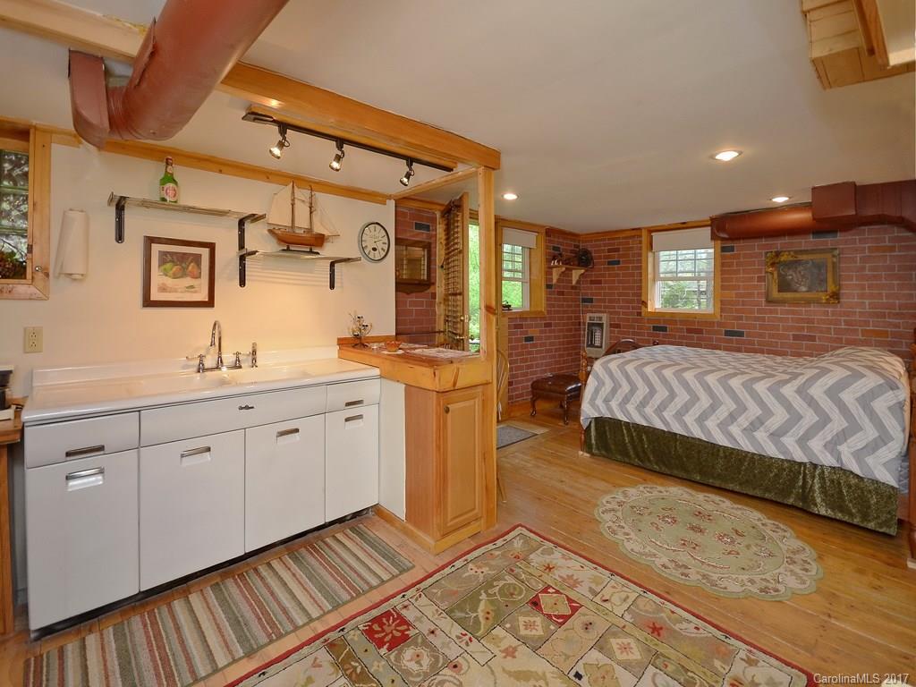 51 Houston Street Asheville NC 28801