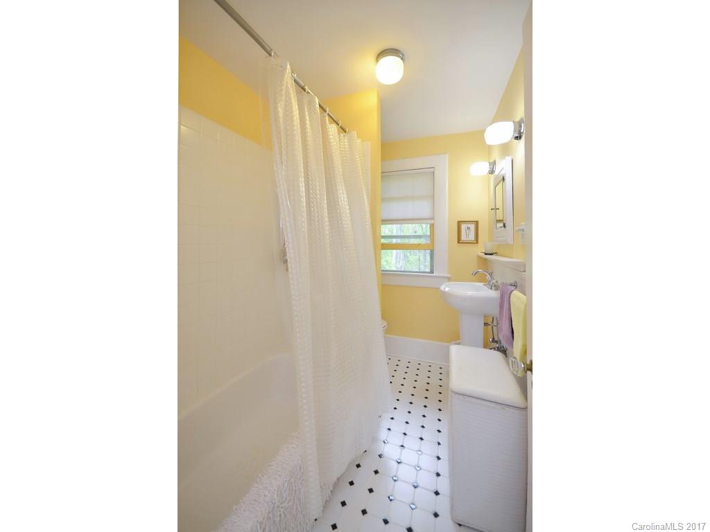 51 Houston Street Asheville NC 28801