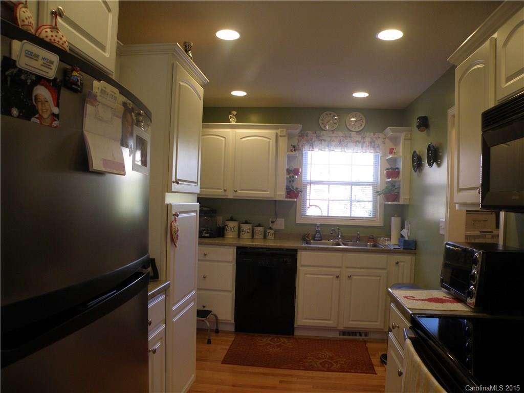 360 Hemlock Springs Trail Weaverville NC 28787