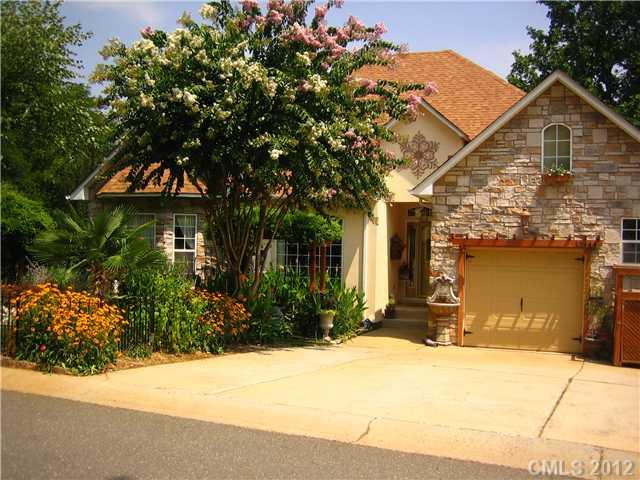 10444 Quiet Bay Court Charlotte NC 28278