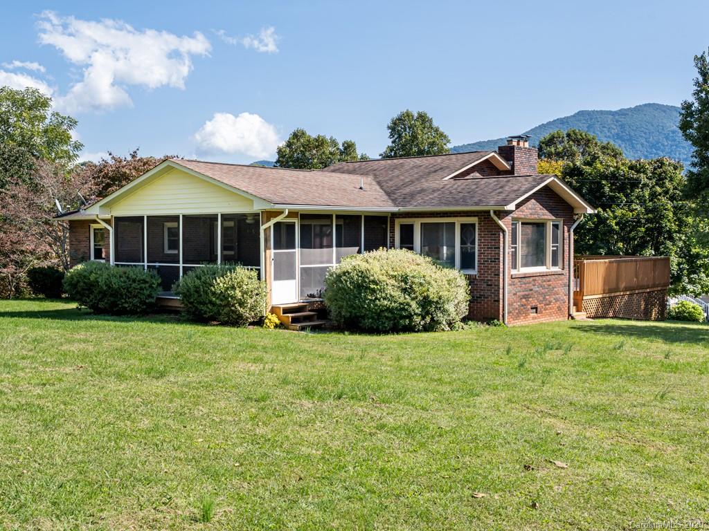 14 Three J Lane Swannanoa NC 28778