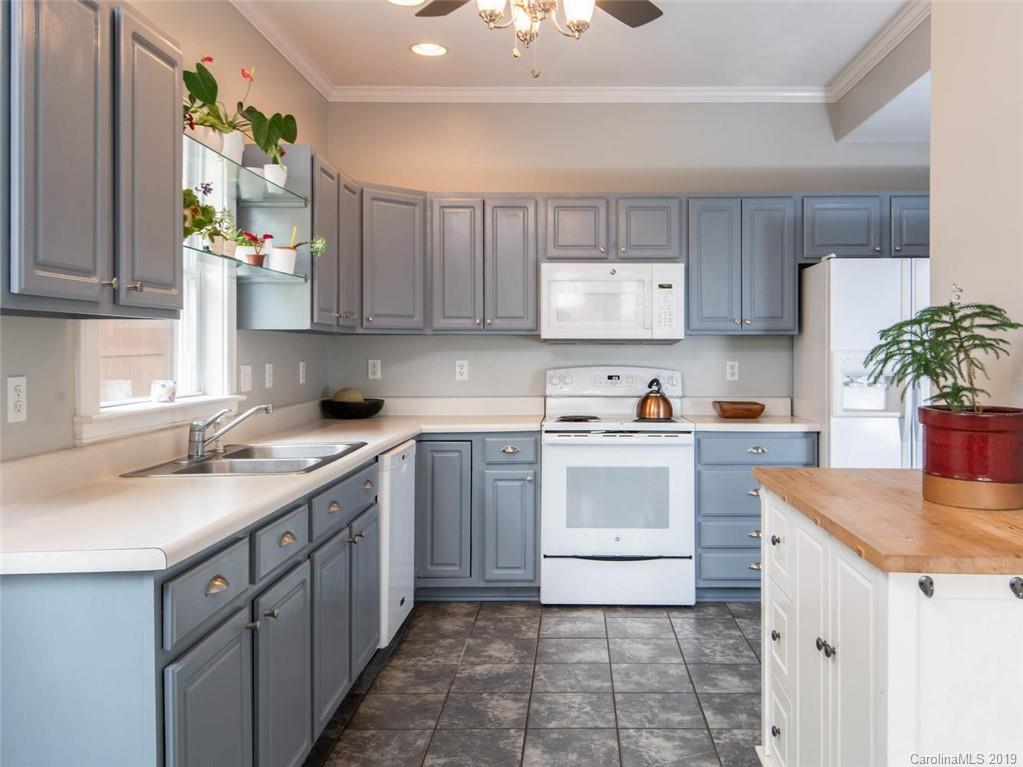 1 Rosemont Court Asheville NC 28803