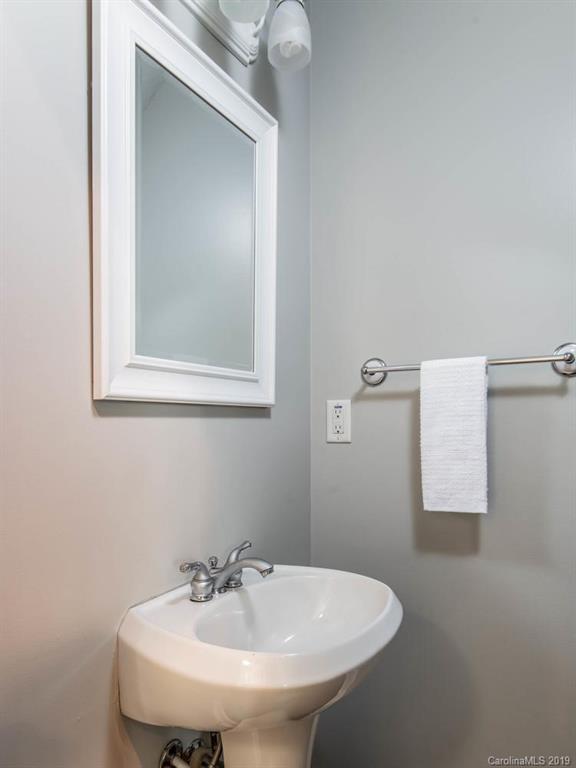 1 Rosemont Court Asheville NC 28803