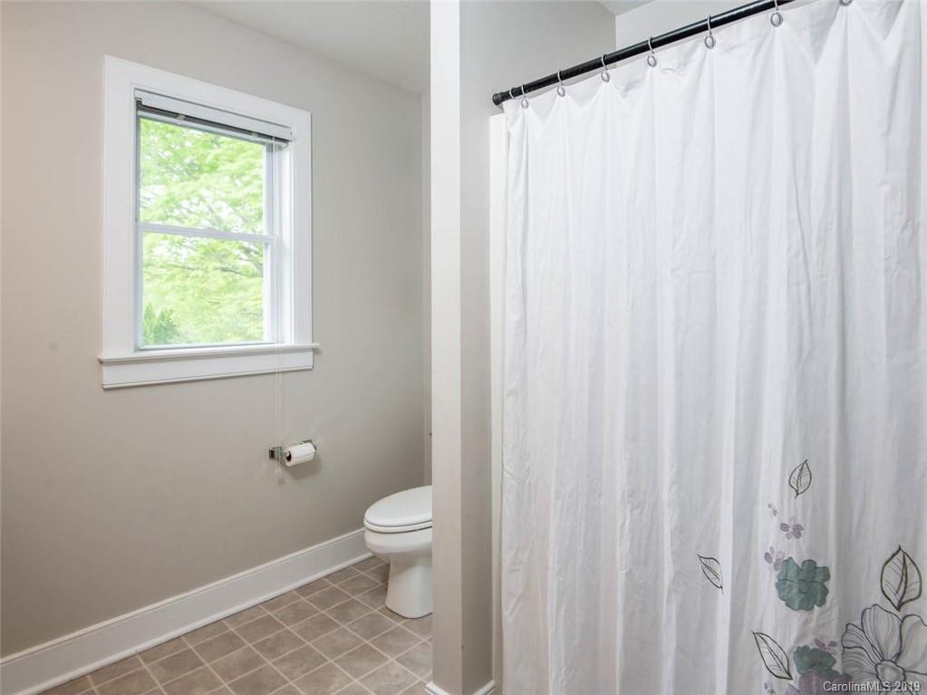 1 Rosemont Court Asheville NC 28803