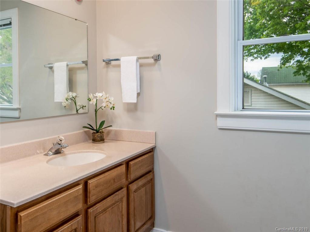 1 Rosemont Court Asheville NC 28803
