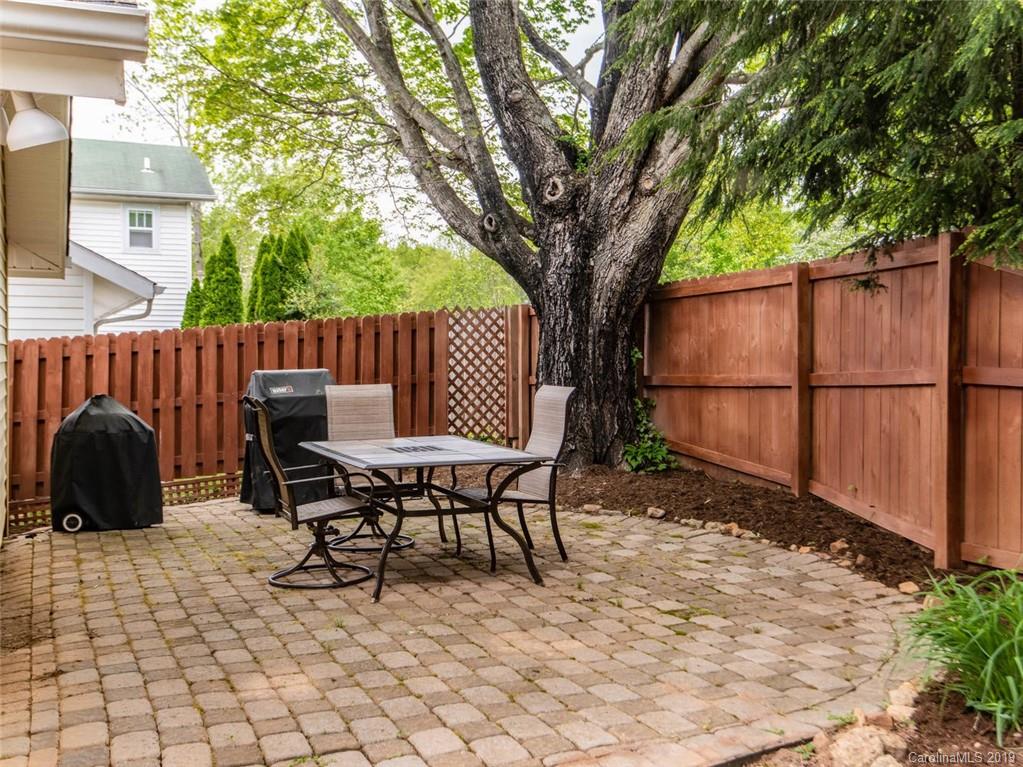 1 Rosemont Court Asheville NC 28803