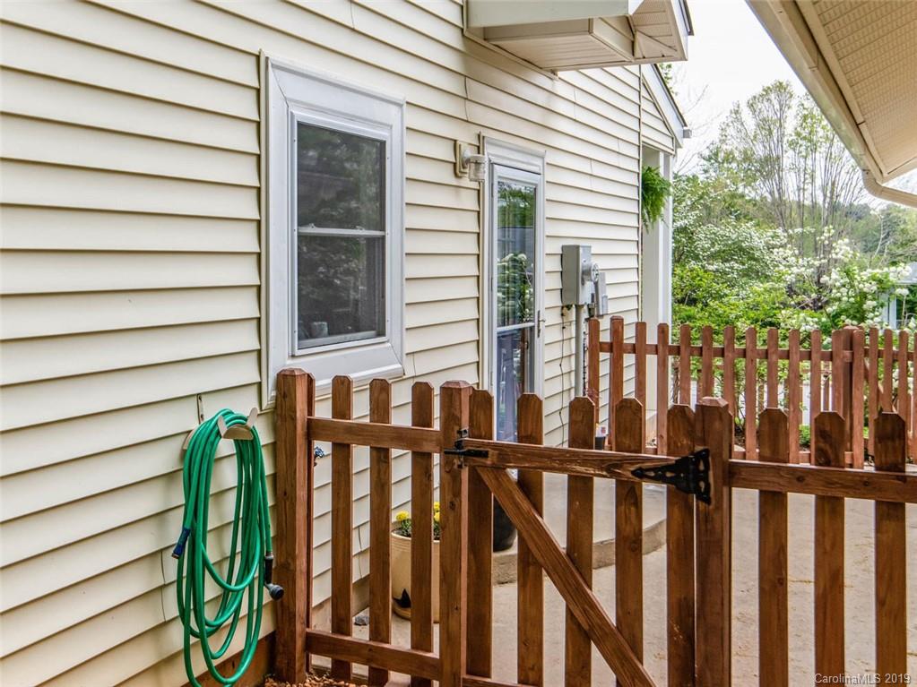 1 Rosemont Court Asheville NC 28803