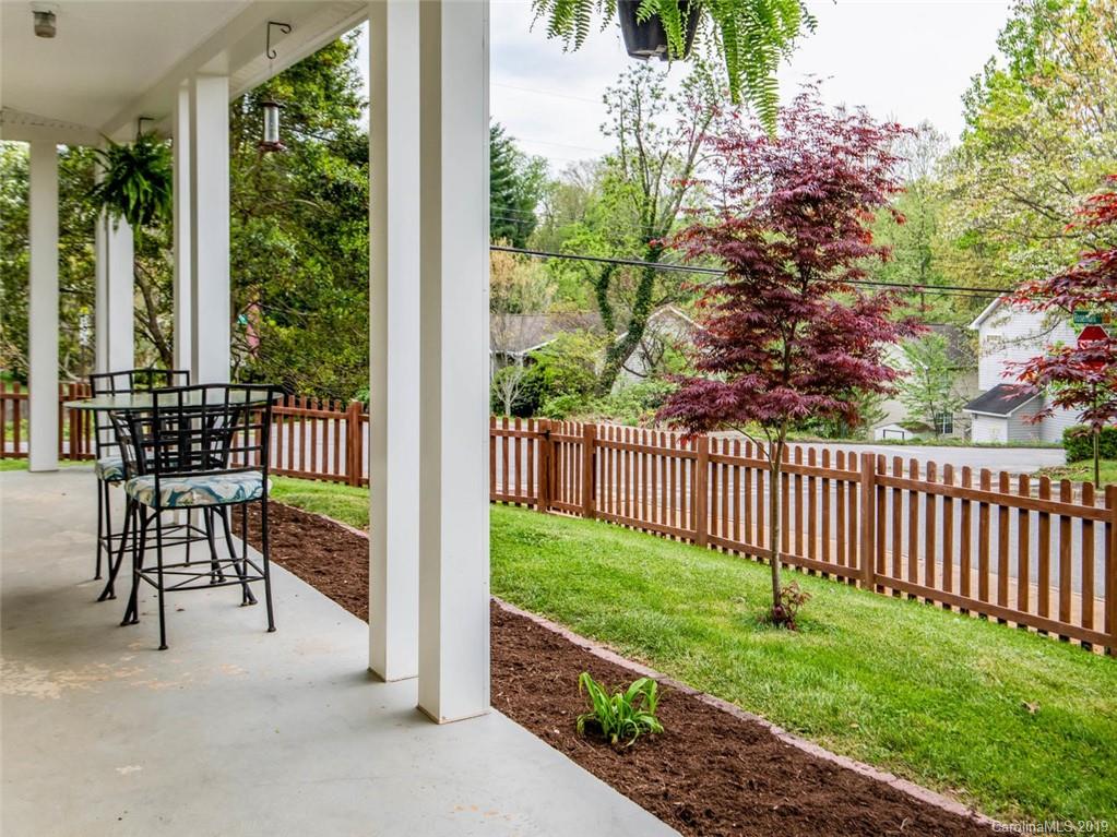 1 Rosemont Court Asheville NC 28803