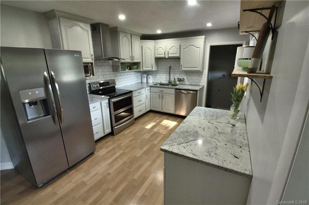 306 Fieldstone Road Mooresville NC 28115