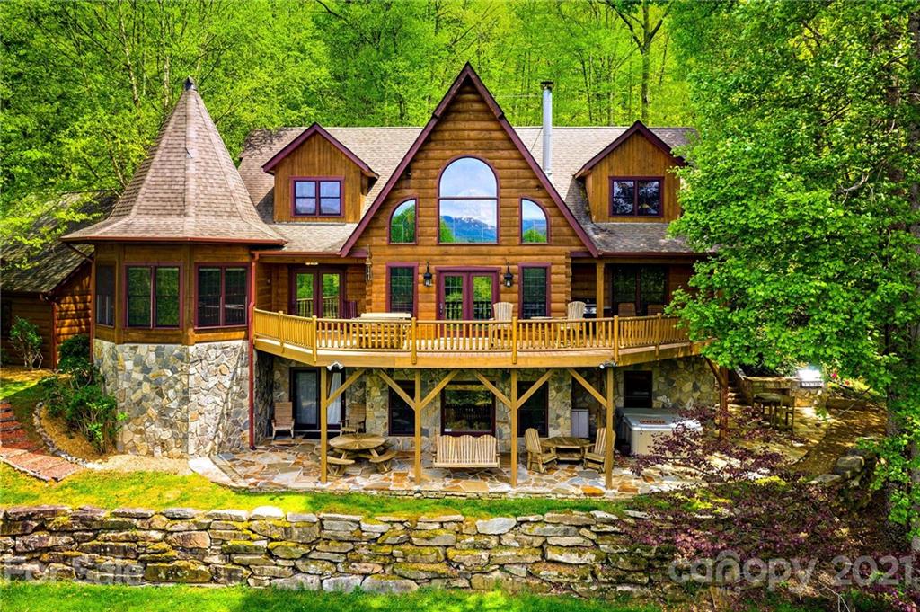 576 Sweetwater Drive Canton NC 28716
