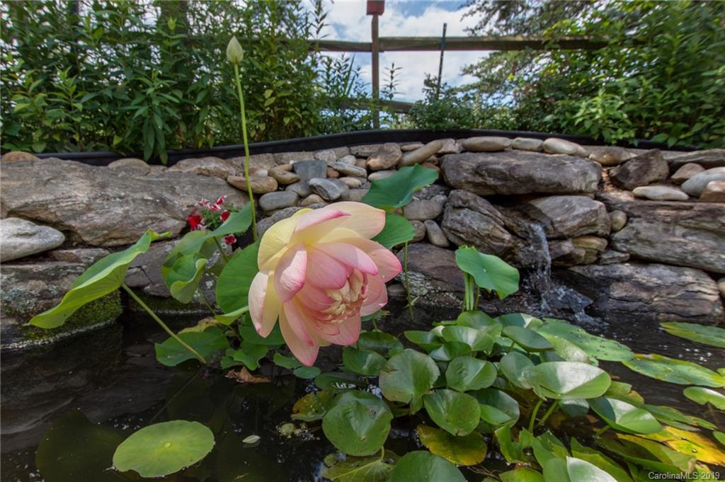 34 Hillcreek Drive Asheville NC 28804