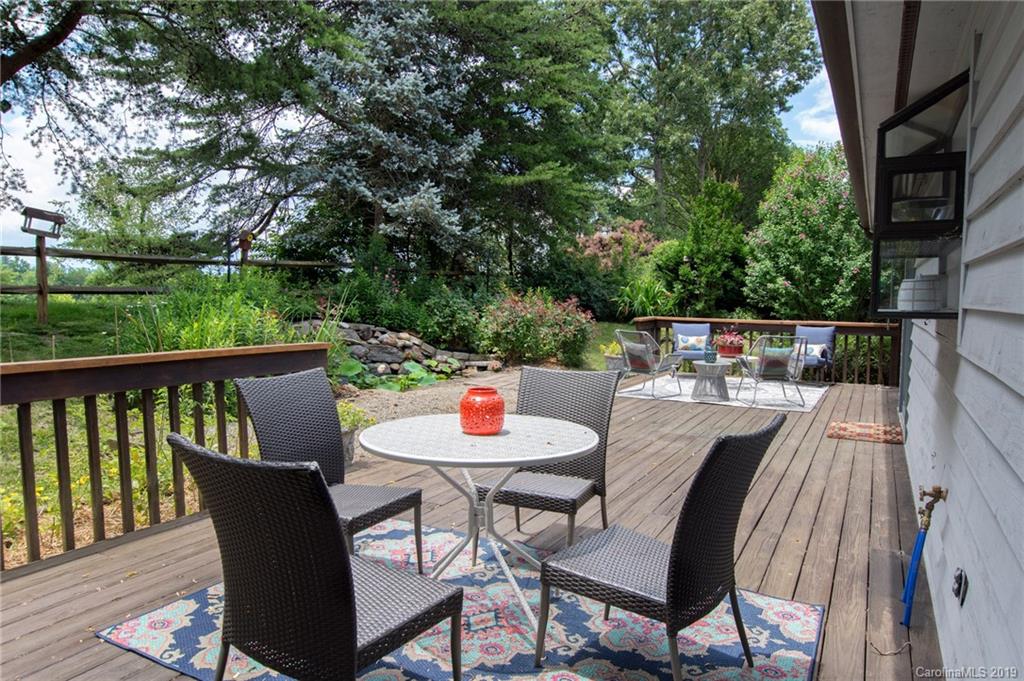 34 Hillcreek Drive Asheville NC 28804