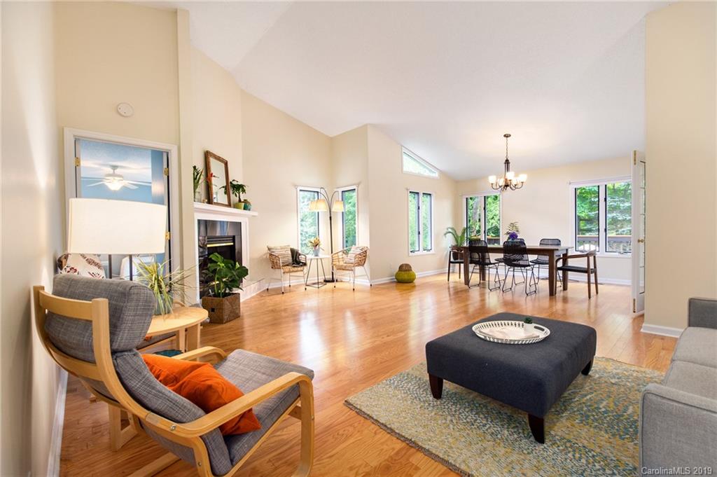34 Hillcreek Drive Asheville NC 28804
