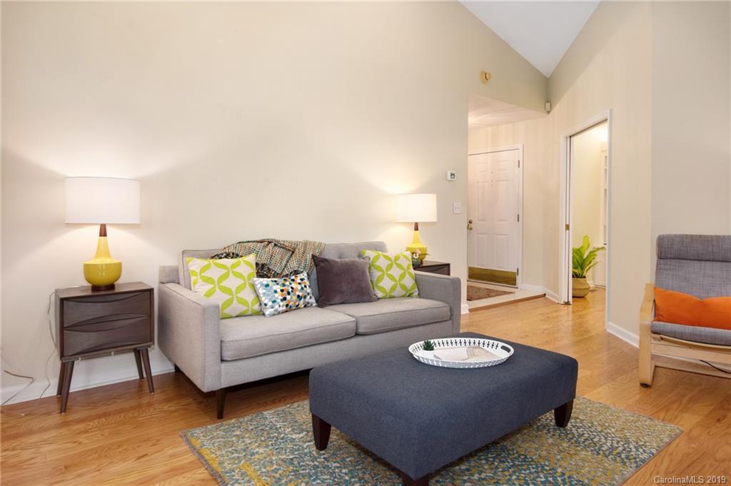 34 Hillcreek Drive Asheville NC 28804