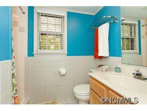 156 Castlerock Drive Asheville NC 28806