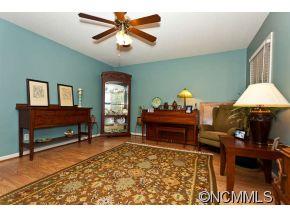 156 Castlerock Drive Asheville NC 28806