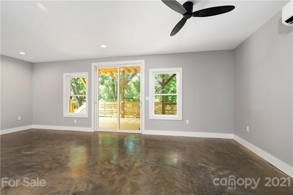 29 Rex Drive Asheville NC 28806