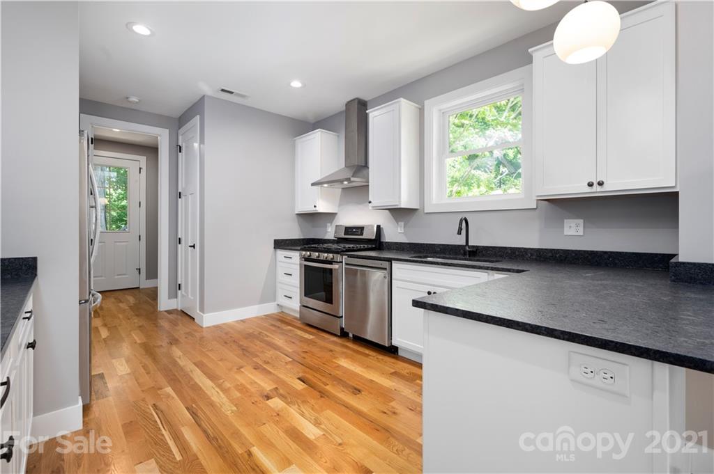 29 Rex Drive Asheville NC 28806