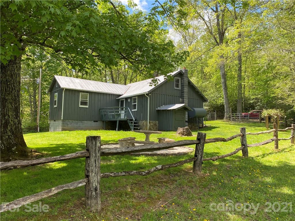 265 Twilight Way Burnsville NC 28714