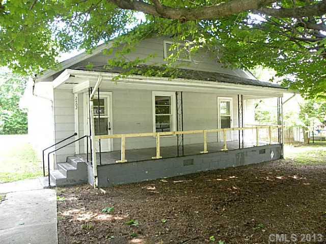 2402 Gardner Street Gastonia NC 28056