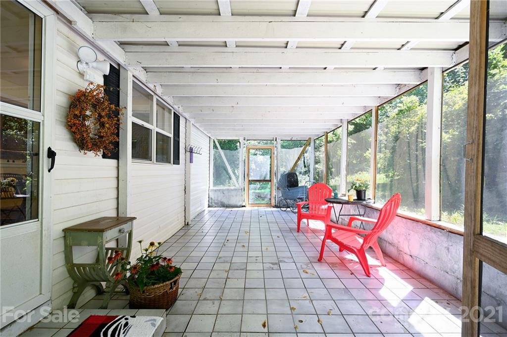 9 Brittmore Place Swannanoa NC 28778