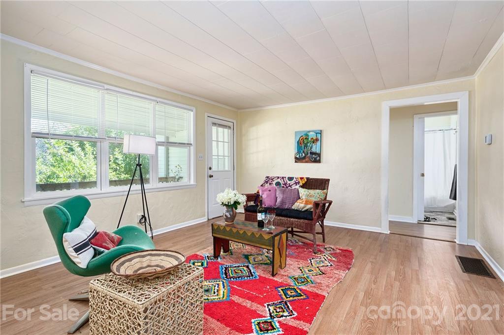 9 Brittmore Place Swannanoa NC 28778