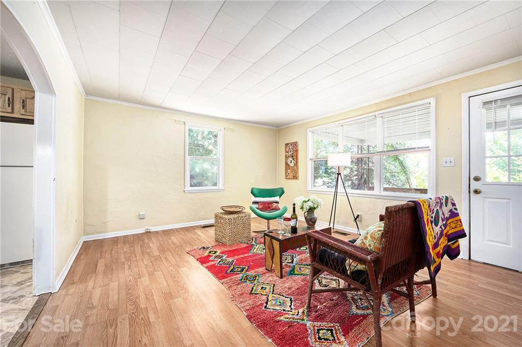 9 Brittmore Place Swannanoa NC 28778