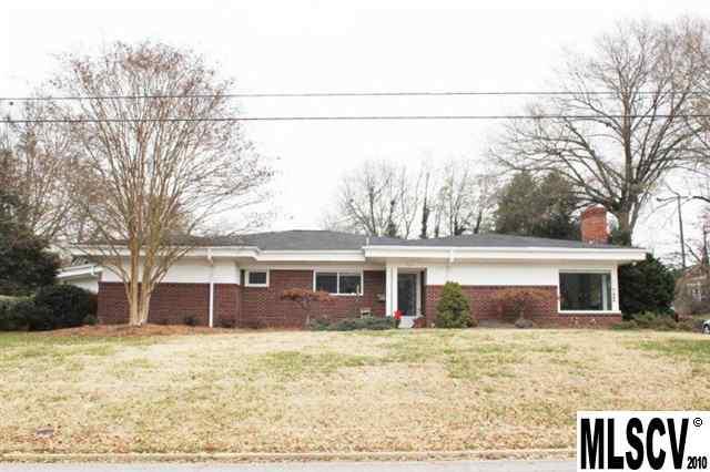 924 N Center Street Hickory NC 28601