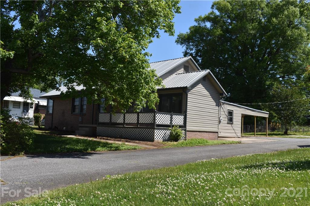 1270 12th Street Drive NW Hickory NC 28601