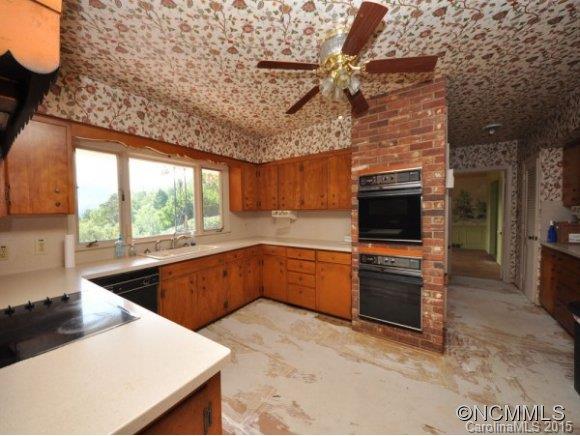209 Garren Creek Road Fairview NC 28730
